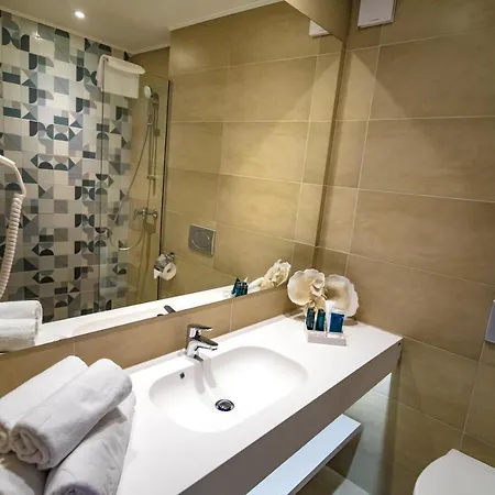 Hotel Bacolux Koralio, 4*