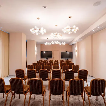 Отель Bacolux Koralio, 4*
