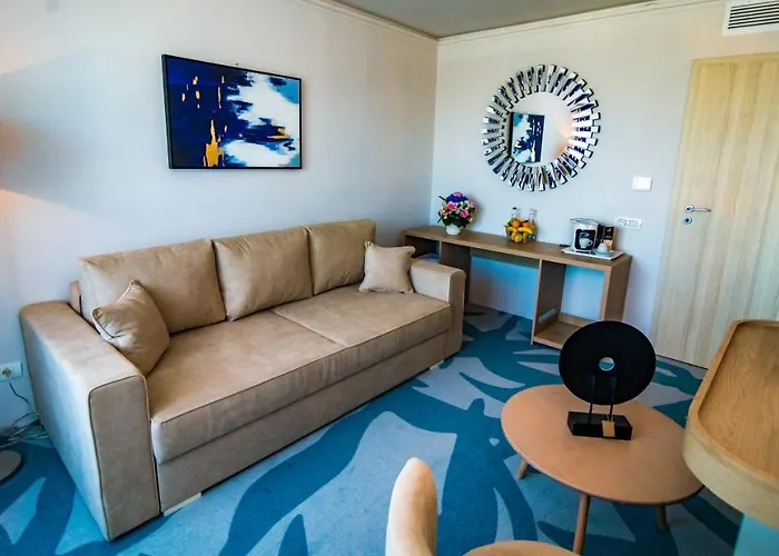 Bacolux Koralio, Hotel 4*