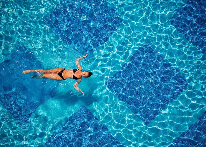 Hotel Bacolux Koralio, 4*